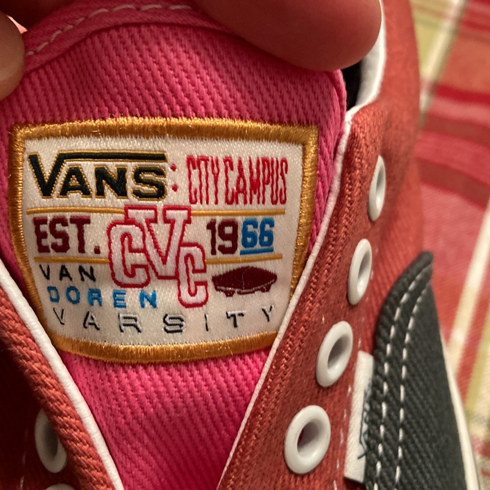 NWT Vans. Womens size 8, mens 6.5 - Picture 7 of 8
